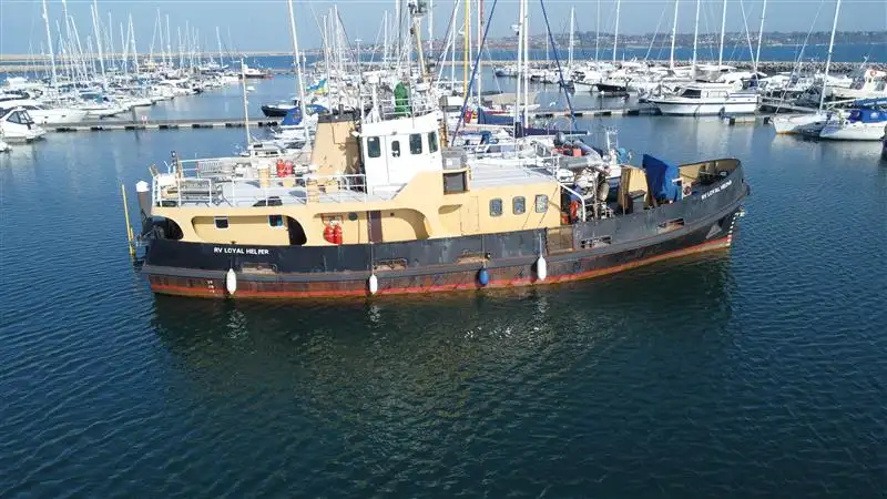 Kapal kerja untuk dijual