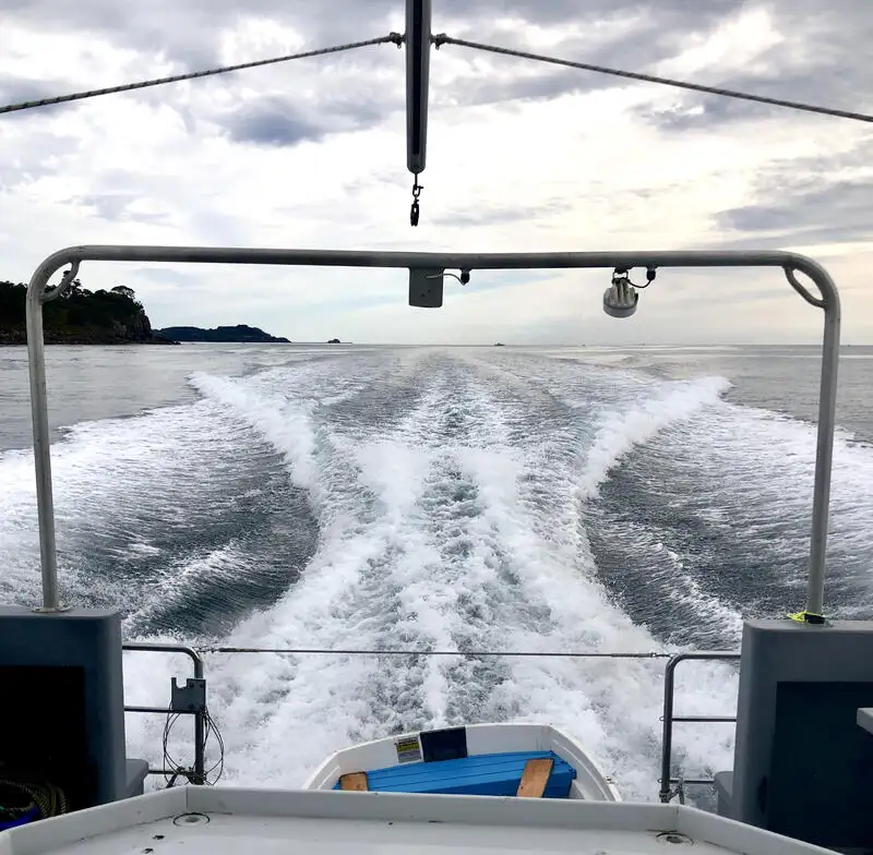 Kapal penyelidik untuk dijual