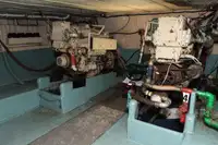 Kapal pelayaran untuk dijual