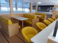 Kapal feri untuk dijual
