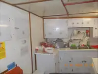 Kapal anak kapal untuk dijual