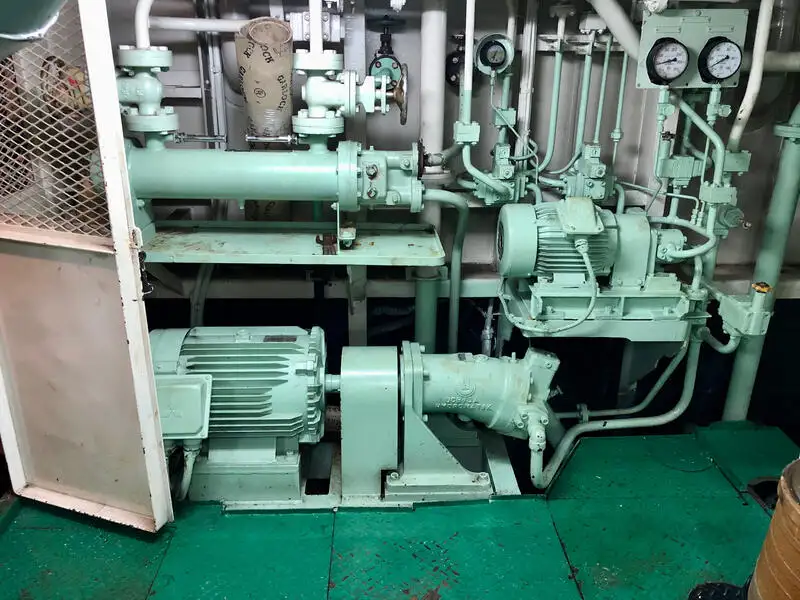 Kapal tunda untuk dijual