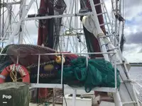 Kapal pukat untuk dijual