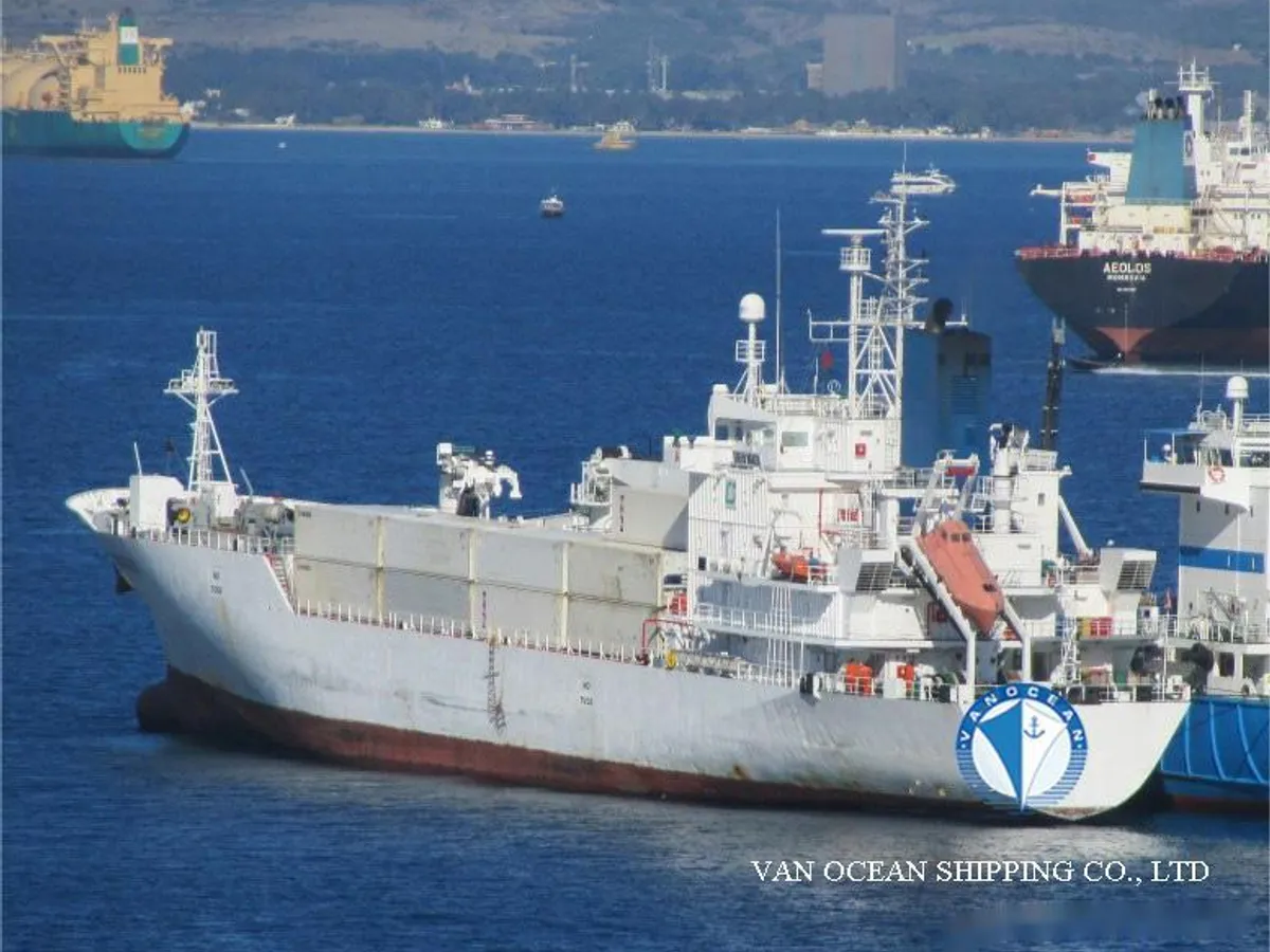 Kapal peti sejuk untuk dijual