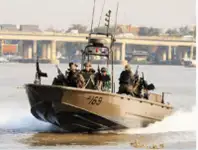 Kapal rondaan untuk dijual