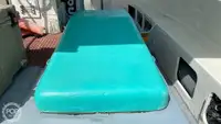 Kapal pelayaran untuk dijual