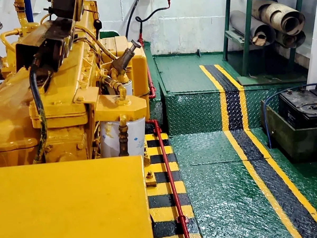 Kapal pendaratan, tangki untuk dijual