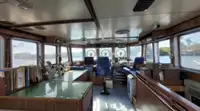 Kapal rondaan untuk dijual