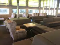 Kapal feri untuk dijual