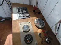 Kapal memancing untuk dijual