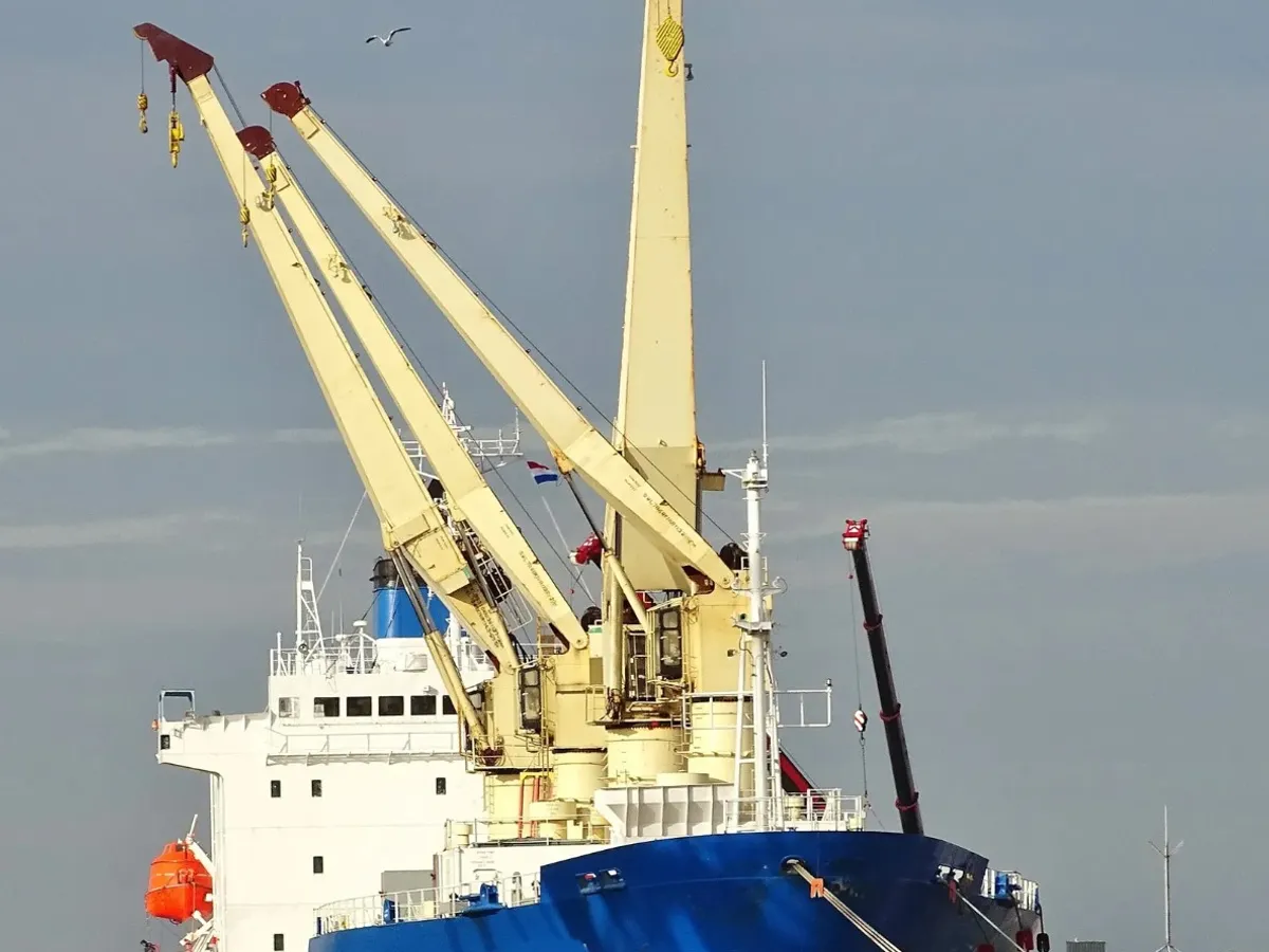 Kapal peti sejuk untuk dijual