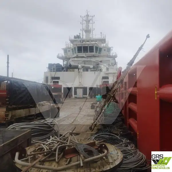 Kapal bekalan untuk dijual