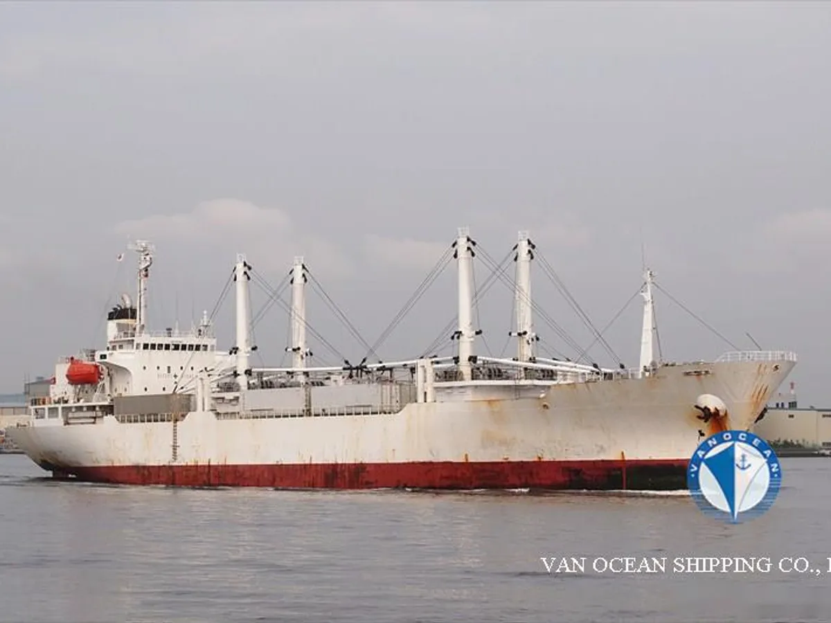 Kapal peti sejuk untuk dijual