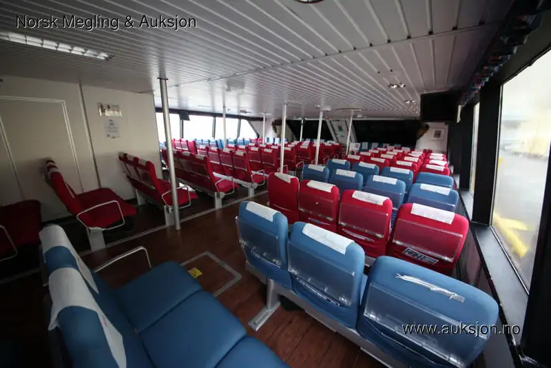 Kapal layar untuk dijual