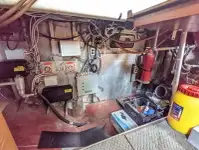 Kapal kerja untuk dijual