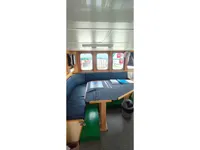Kapal bekalan untuk dijual