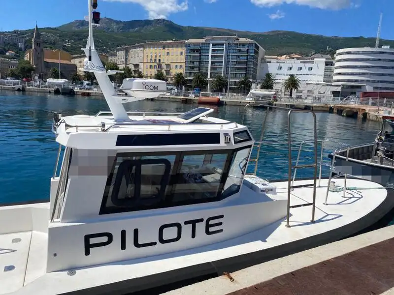 Kapal pandu untuk dijual
