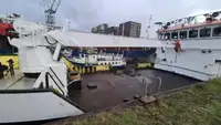 Kapal bekalan untuk dijual
