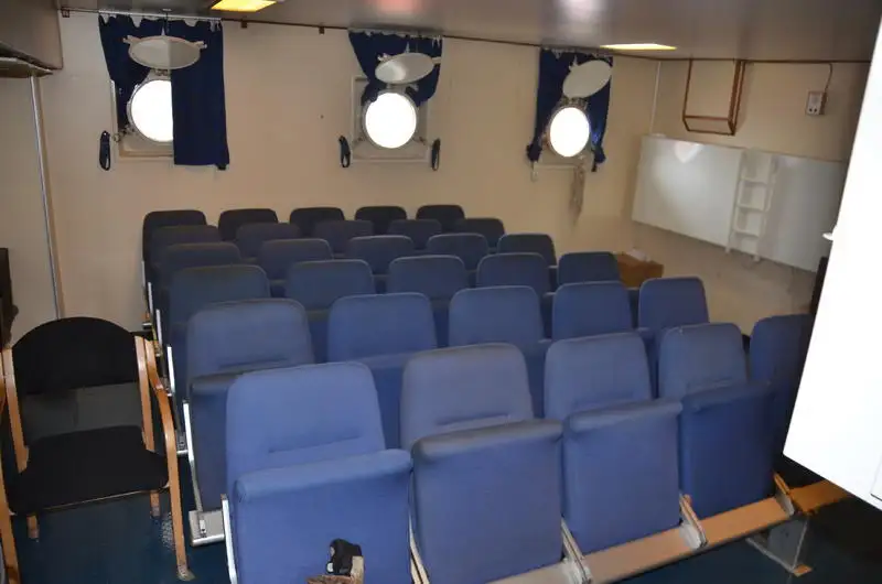 Kapal bekalan platform (PSV) untuk dijual