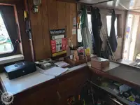 Kapal feri untuk dijual