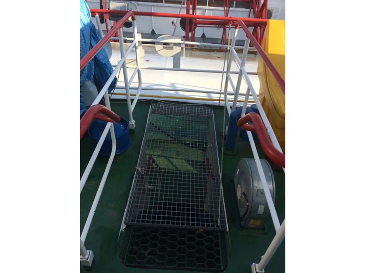 Kapal kontena untuk dijual