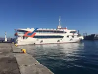 Kapal pelayaran untuk dijual