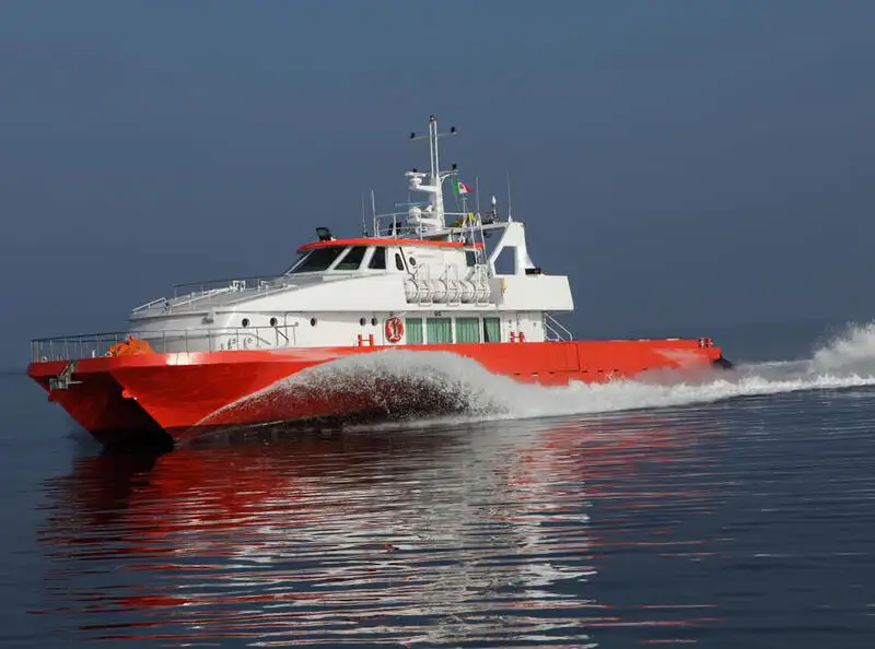 Kapal layar untuk dijual