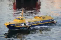 Kapal layar untuk dijual
