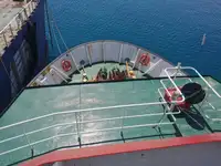 Kapal bekalan untuk dijual