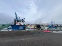 Kapal kerja untuk dijual