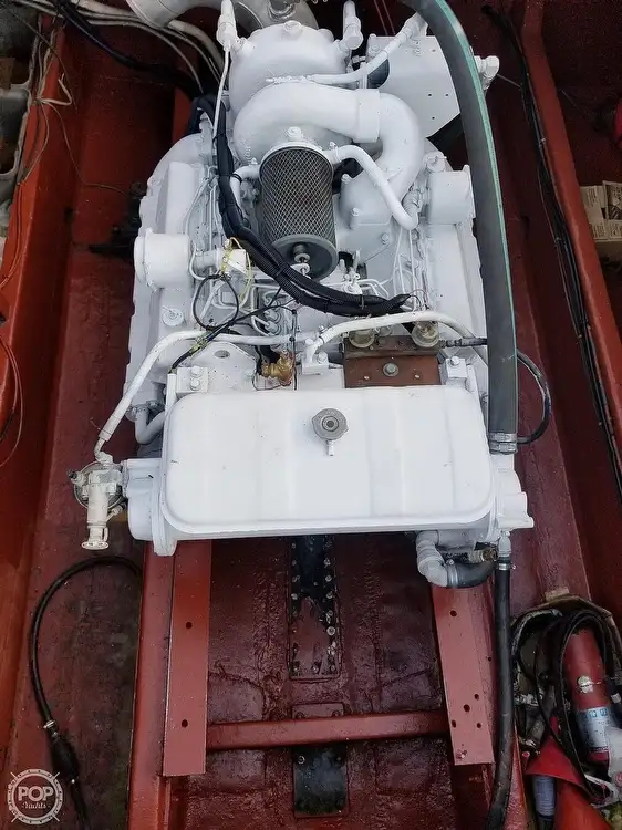 Kapal rondaan untuk dijual