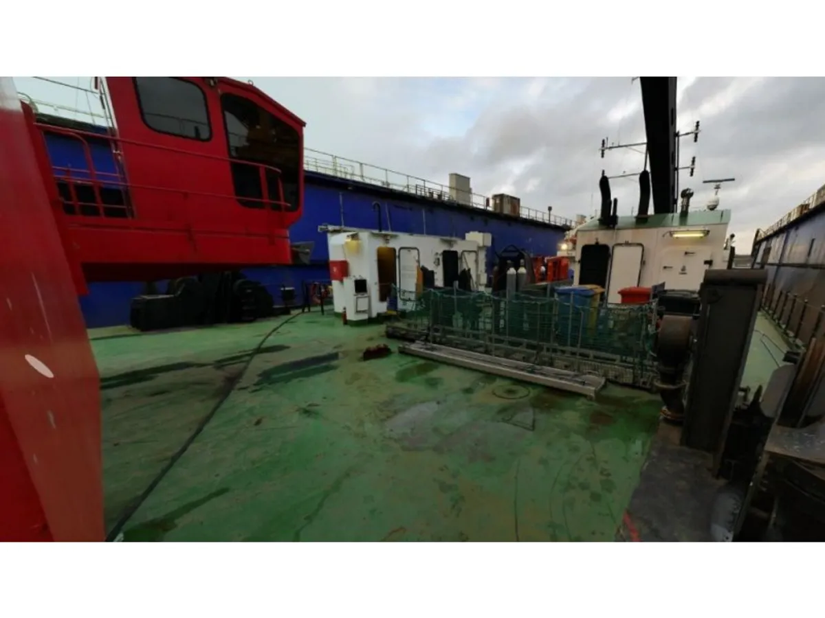 Tongkang untuk dijual