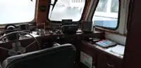 Kapal anak kapal untuk dijual