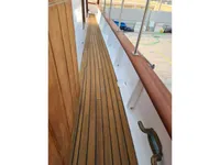 Yacht untuk dijual