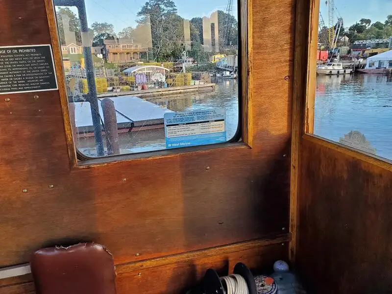 Kapal tunda untuk dijual