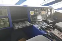 Kapal pelayaran untuk dijual