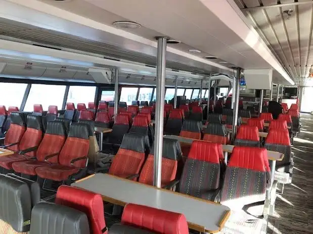 Kapal layar untuk dijual