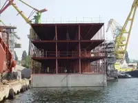 Ponton untuk dijual