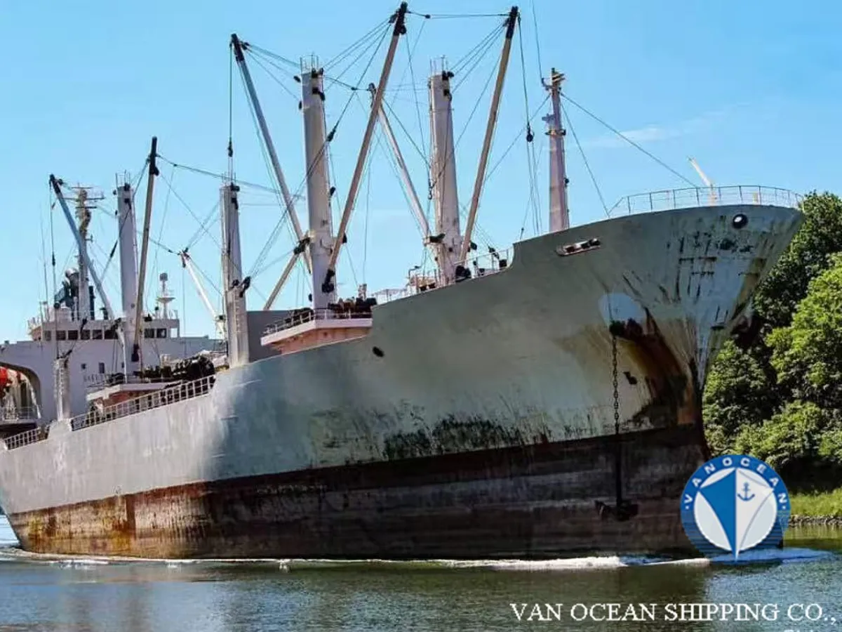 Kapal peti sejuk untuk dijual