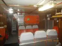 Kapal anak kapal untuk dijual