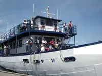 Kapal pelayaran untuk dijual
