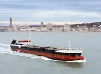 Oil/Chemical tanker untuk jualan