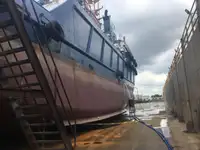 Kapal peti sejuk untuk dijual