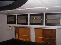 Kapal rondaan untuk dijual
