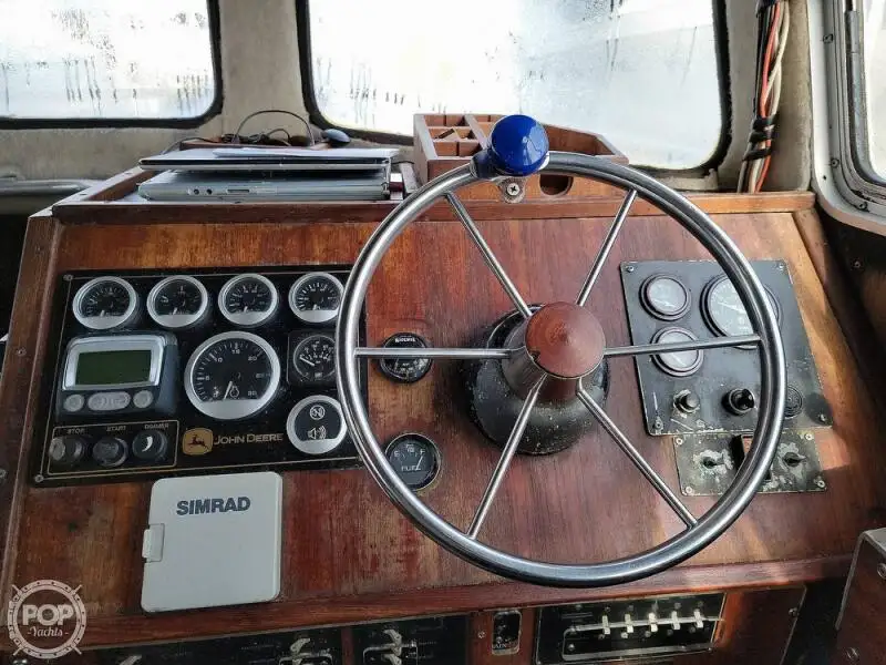 Kapal penyelamat untuk dijual