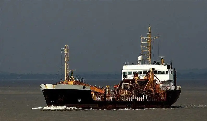 Kapal pengorek untuk dijual