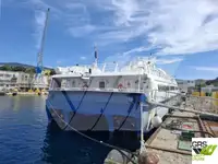 Kapal pelayaran untuk dijual