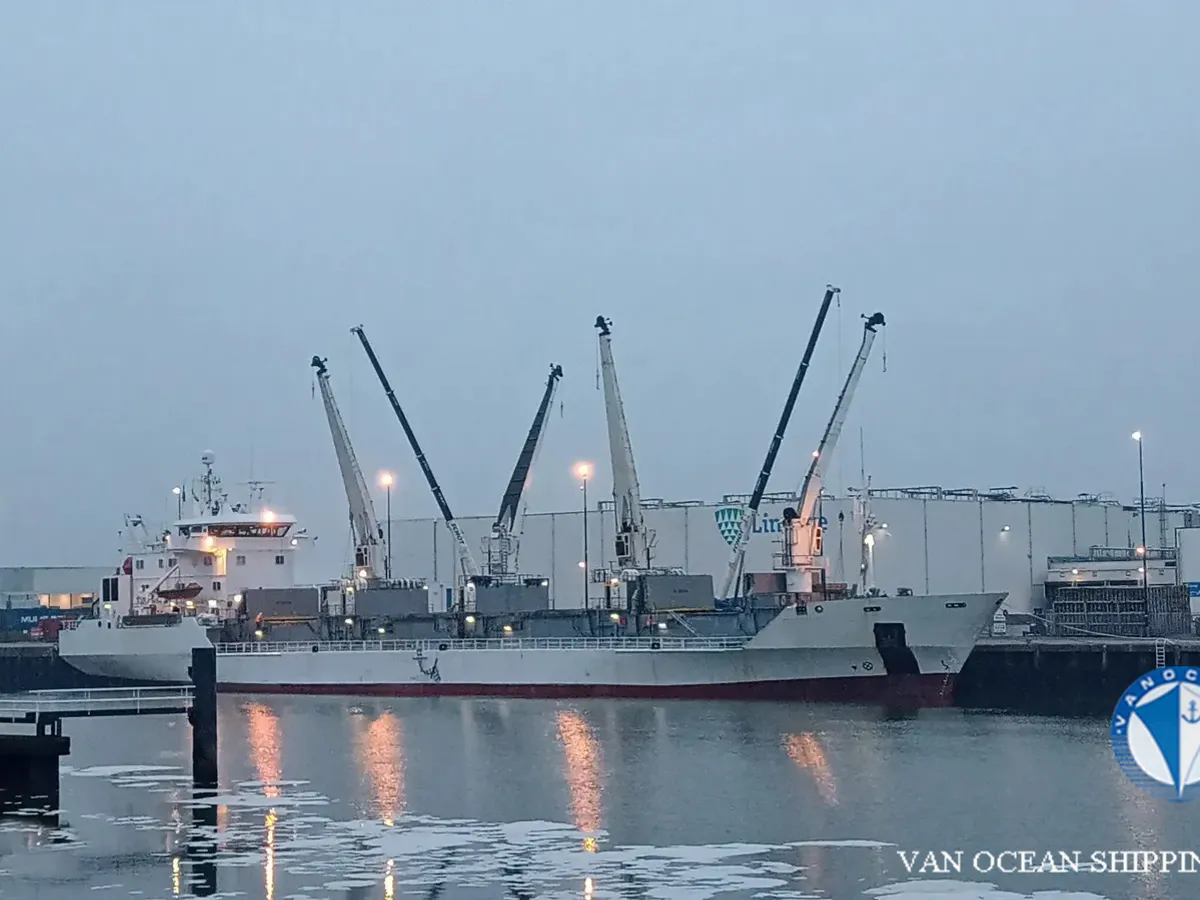 Kapal peti sejuk untuk dijual