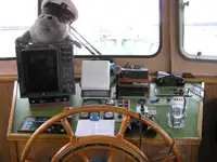 Kapal kerja untuk dijual
