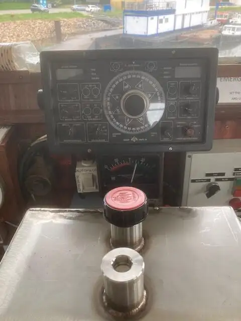 Kapal tunda untuk dijual